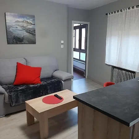 Piso Con Terraza En *